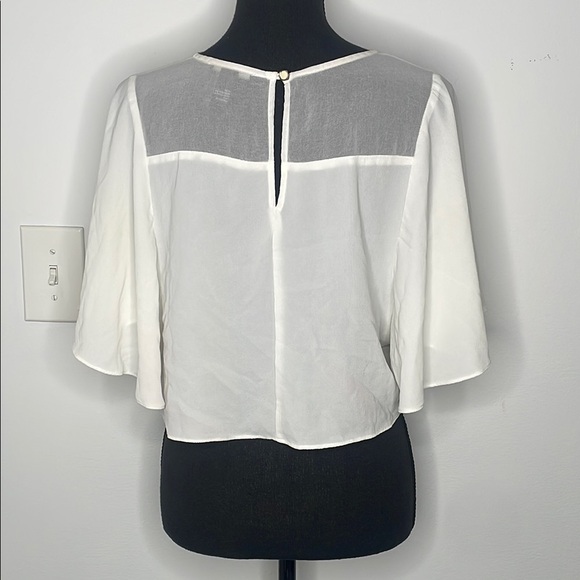 FOREVER 21 White Women's Top - Picture 3 of 10